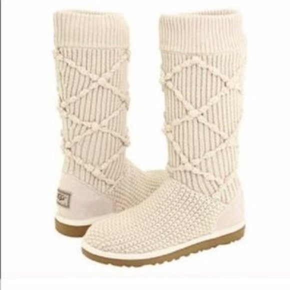 UGG Shoes - Argyle cream knit uggs Size 6